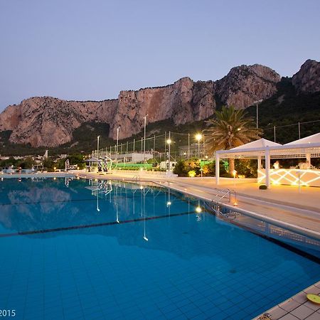 La Marsa Vacances มอนเดลโล ภายนอก รูปภาพ