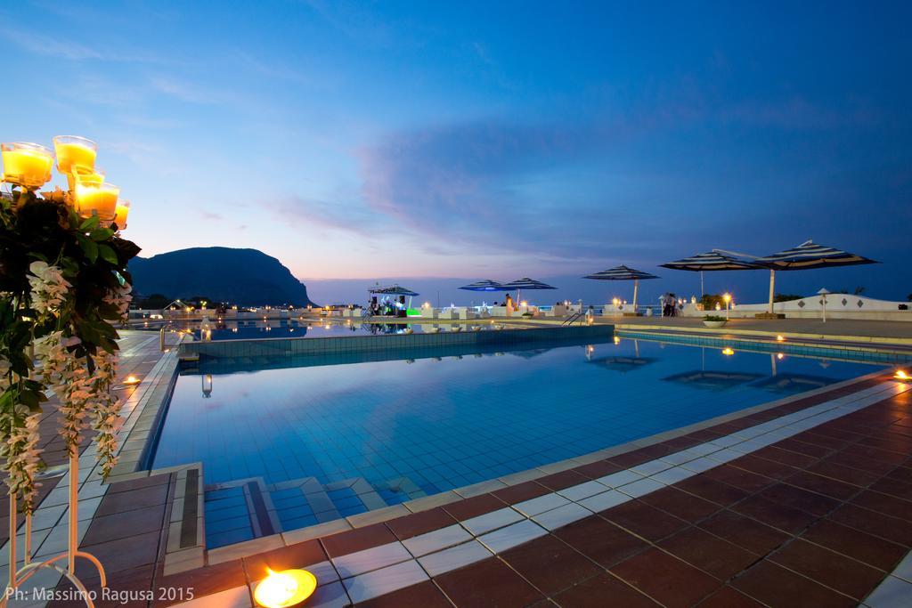 La Marsa Vacances มอนเดลโล ภายนอก รูปภาพ