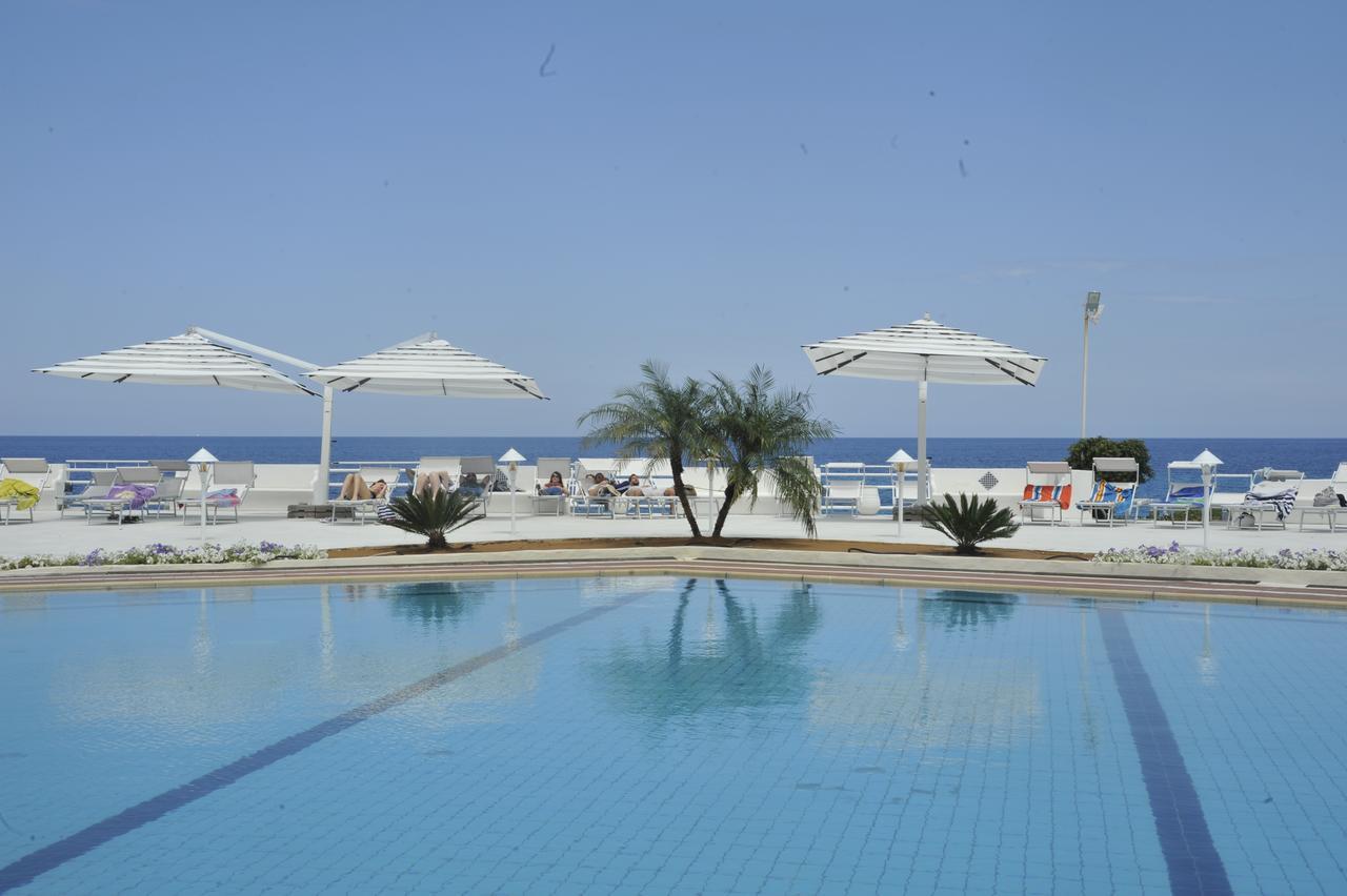 La Marsa Vacances มอนเดลโล ภายนอก รูปภาพ