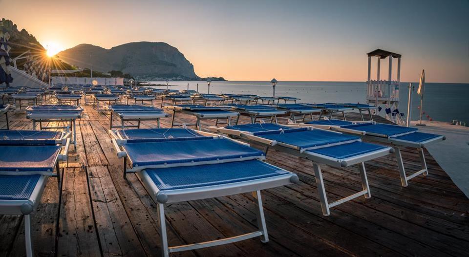 La Marsa Vacances มอนเดลโล ภายนอก รูปภาพ